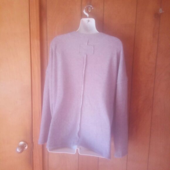 Zenana Women's Gray Long Sleeve Pullover Top Size S - Picture 4 of 4